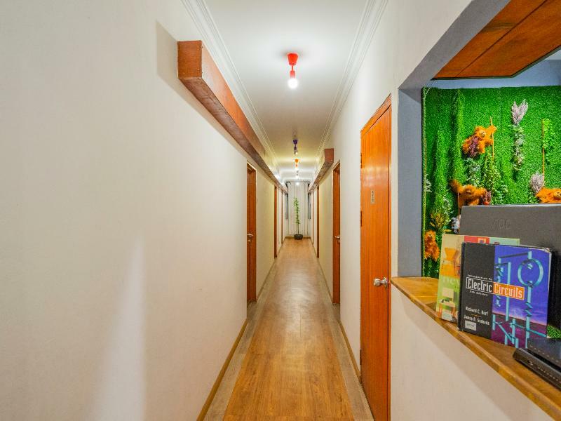 Hotel Super Oyo 218 Storytel à Kota Kinabalu Extérieur photo